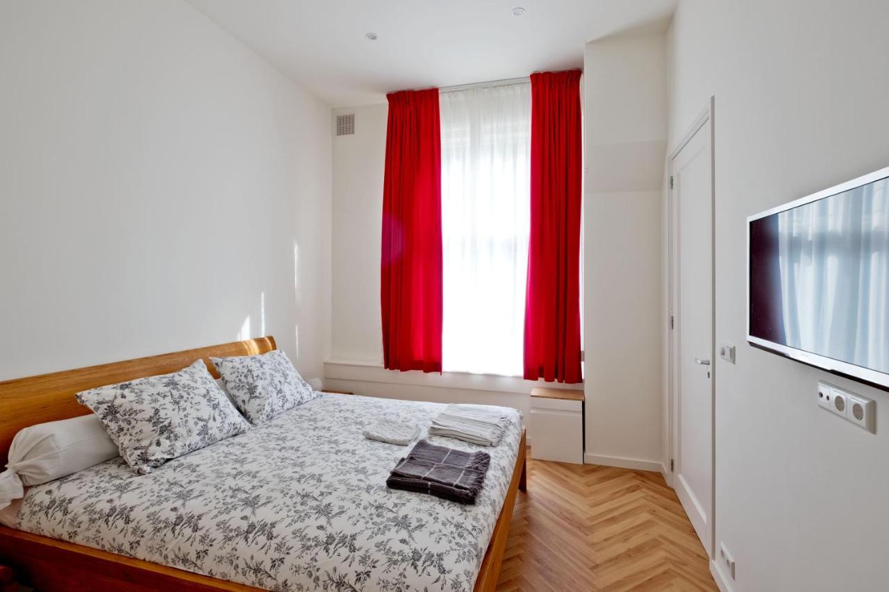 Ons Nest Bed & Breakfast Amsterdam Exterior photo